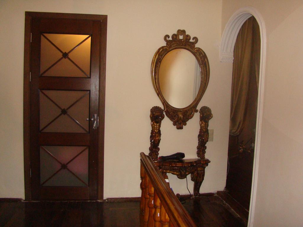 Guest House Temuri บาทูมิ ภายนอก รูปภาพ