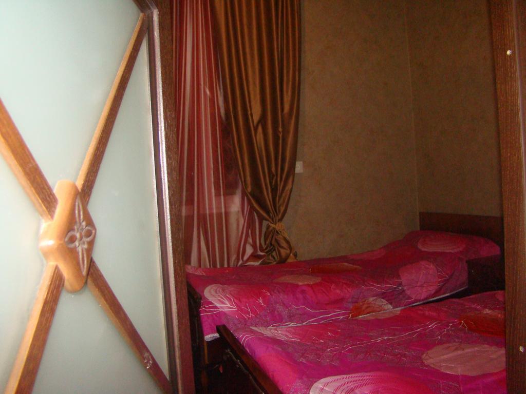 Guest House Temuri บาทูมิ ภายนอก รูปภาพ